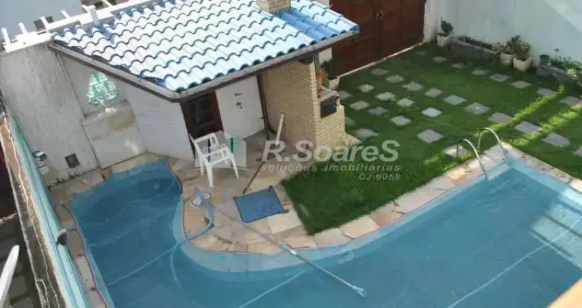 Casa em condomínio fechado com 4 quartos à venda na Estrada dos Bandeirantes, Vargem Pequena, Rio de Janeiro