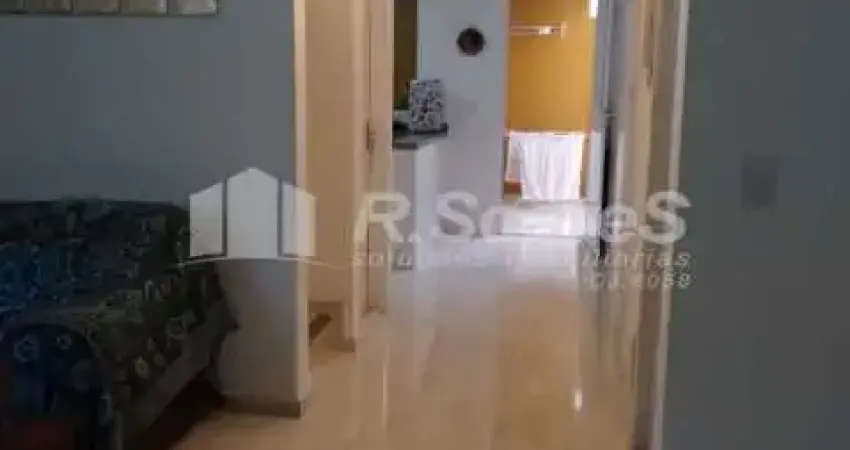 Casa em condomínio fechado com 4 quartos à venda na Avenida Carlos Pontes, Jardim Sulacap, Rio de Janeiro