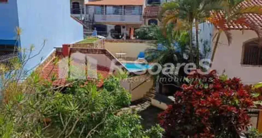 Apartamento com 3 quartos à venda na Rua Professor Olímpio da Fonseca, Vila Valqueire, Rio de Janeiro