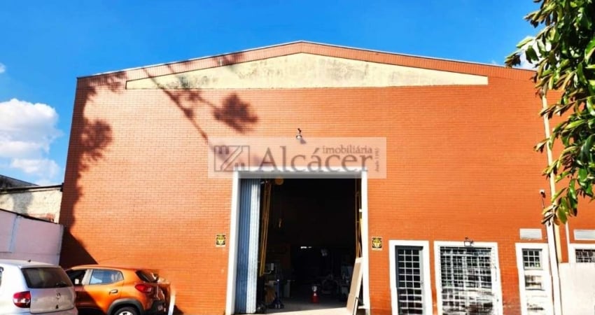 Barracão_Galpão à venda, 345.00 m2 por R$1500000.00  - Boqueirao - Curitiba/PR