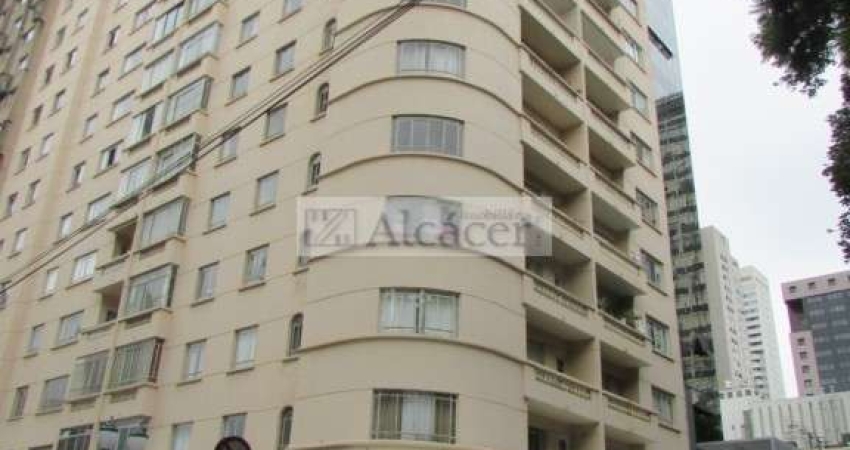 Apartamento com 2 quartos  à venda, 115.00 m2 por R$620000.00  - Centro - Curitiba/PR