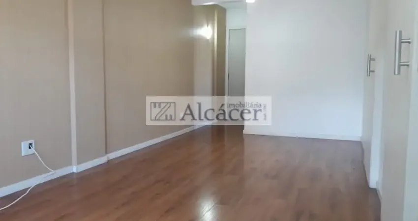 Apto com excelente área interna praticidade e funcionalidade. divisa com rua alto da xv, proximidade da ufpr, hospital de clinicas e centro médico ubaldino do amaral.