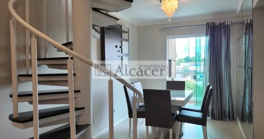 Apto duplex - ultimo andar com 108m2 de área útil - semimobiliado. proximidades do quartel do boqueirão e supermercado jacomar.