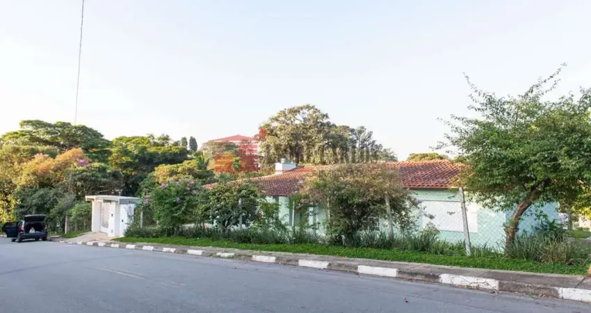 Terreno à venda na Vila Santo Antônio, Cotia 