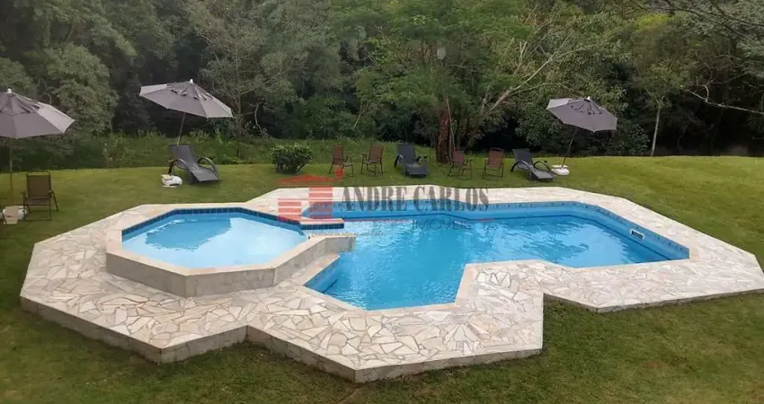 Casa térrea em chácara santa lúcia dos ypes  -  carapicuíba código 921