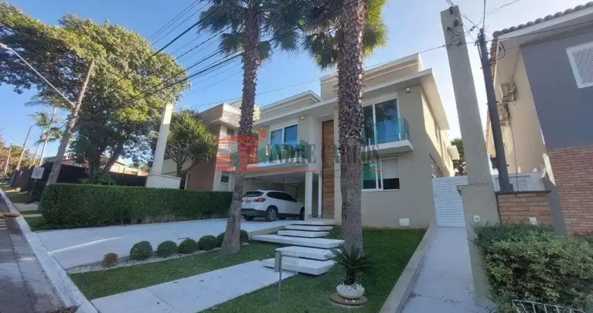 Casa em condomínio fechado com 4 quartos à venda no Alphaville, Santana de Parnaíba 