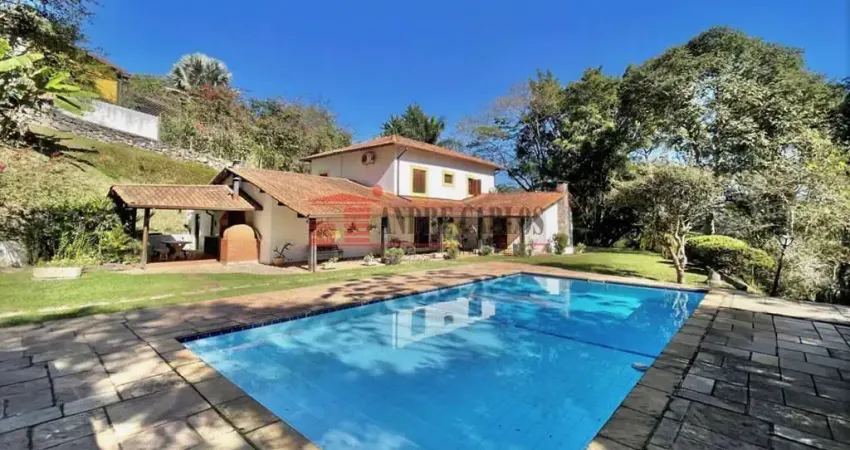 Casa em condomínio fechado com 4 quartos à venda no Jardim Branca Flor, Embu das Artes 