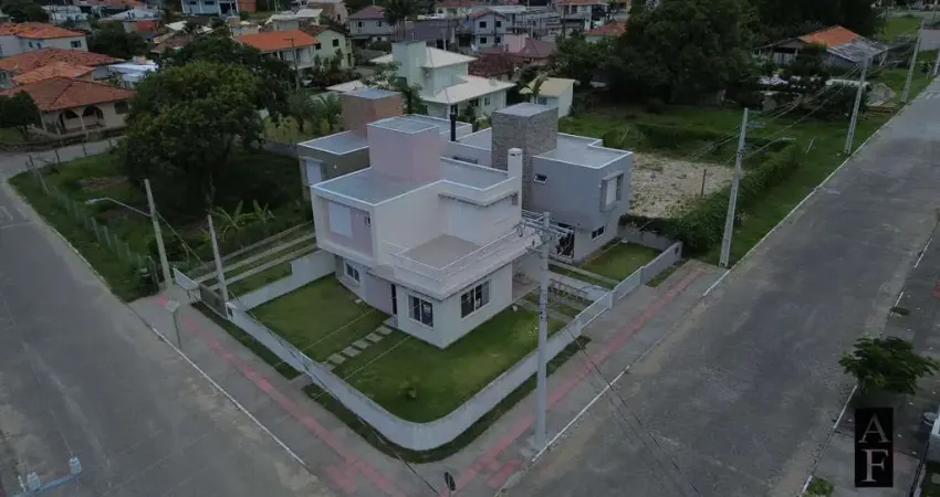 Casa com 3 quartos à venda na Rua Pedro Miguel Linhares, 009, Areais da Palhocinha, Garopaba