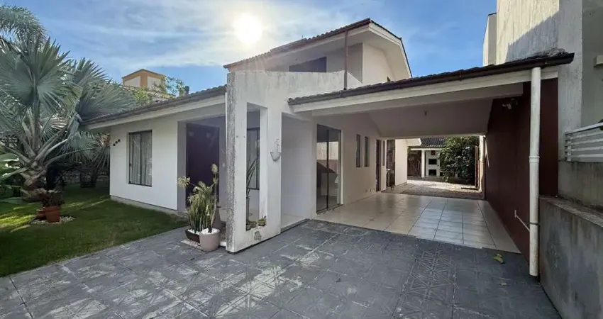 Casa com 3 quartos à venda na Rua Bernardino Manoel Rodrigues, 362, Centro, Garopaba