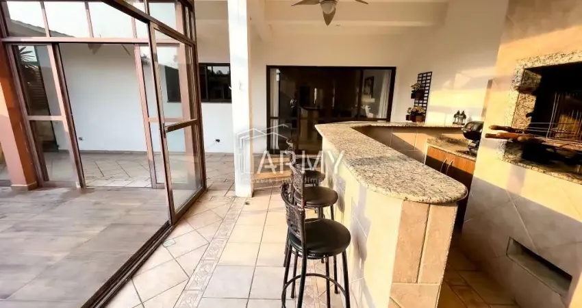Casa com 3 quartos à venda na Rua Nestor Victor, 641, João Gualberto, Paranaguá