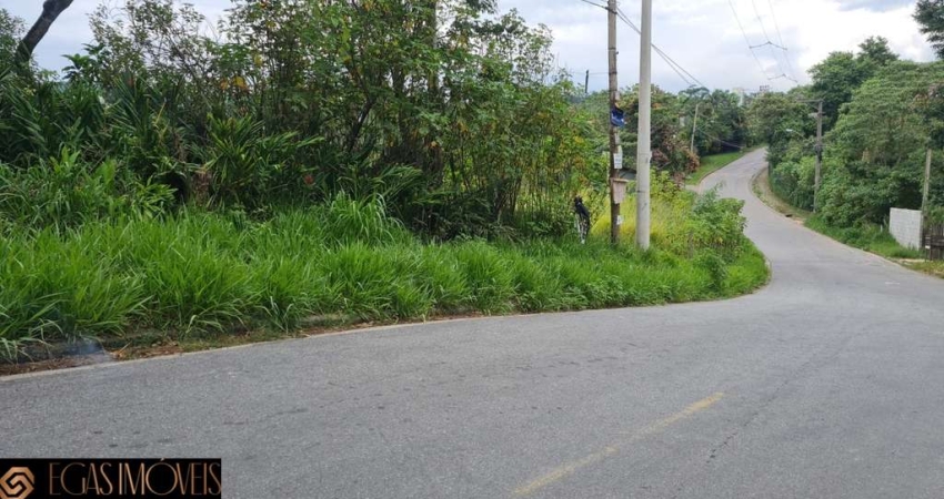 Terreno à venda em Tres Cruzes, Mairiporã 