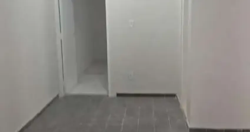 Casa com 2 quartos para alugar no Parque Edu Chaves, São Paulo 