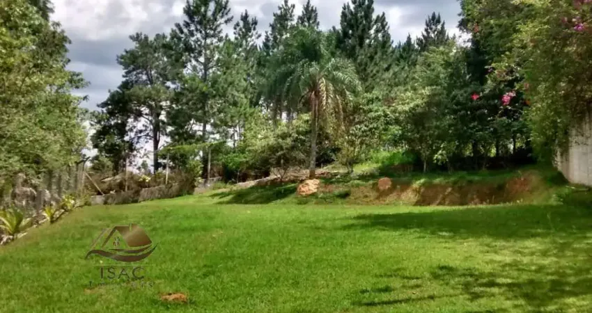 Excelente! Terreno á venda em Mairiporã, plano sem árvore e murado.