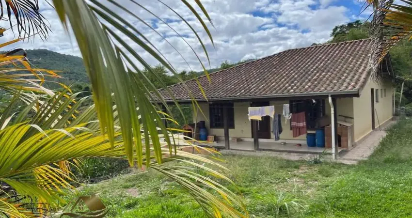 Chácara / sítio com 3 quartos à venda em Luiz Fagundes, Mairiporã 