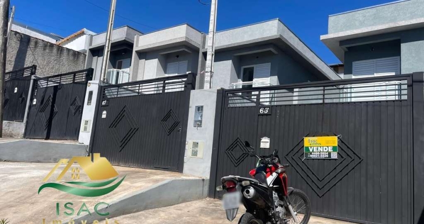 Casa á venda em Terra Preta/Mairiporã-SP