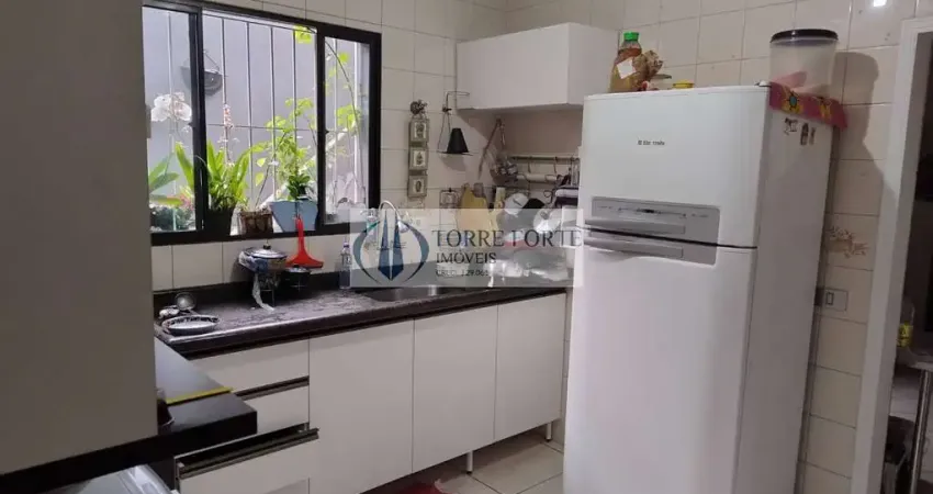 Sobrado 3 quartos, 2 vagas, na Vila Formosa