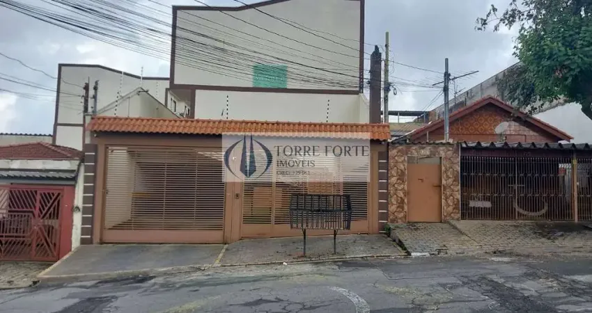 Casa em Condominio com 3 dormitorios 1 suite 2 vagas na Vila Ré.
