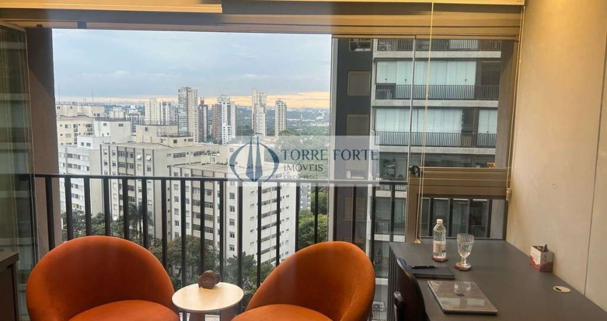 Lindo Studio com varanda  Porteira fechada no Sumarezinho
