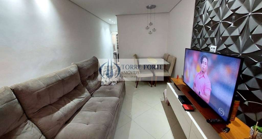 Casa em condominio com 2 dormitorios 1 vaga de garagem coberta na Vila Ré.