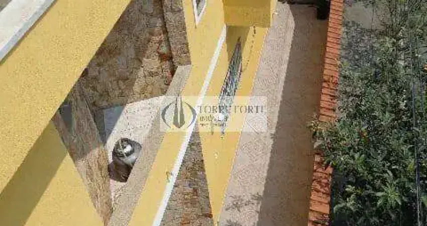 Lindo Sobrado Vila Portuguesa (zl) 3 Dormitórios, Suíte, 4 vagas e Salão