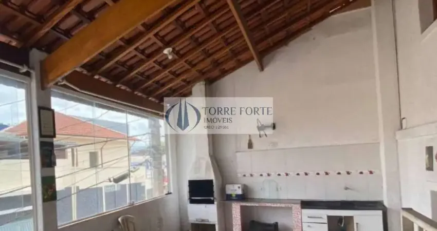 Linda casa com 3 dormitórios e 2 vagas no Jardim Rossin