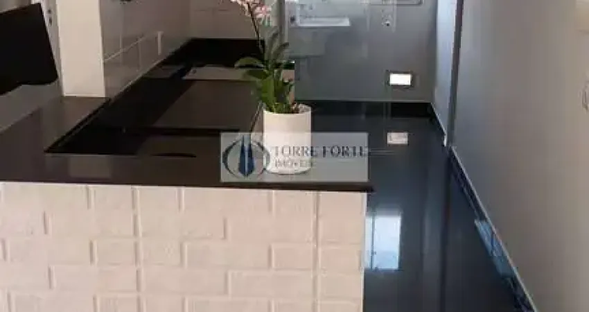 Oportunidade! Apartamento Reformado 2 Dormitórios, 1 Vaga na Vila Curuça