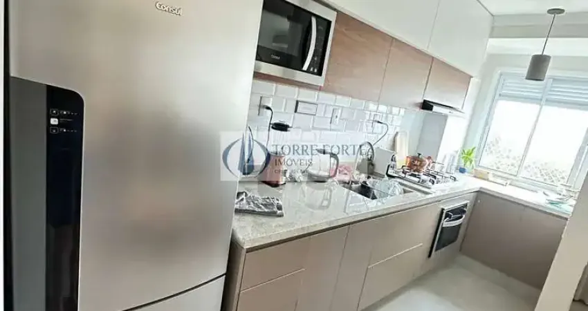Apartamento mobiliano com 2 dormitórios na Vila Ema