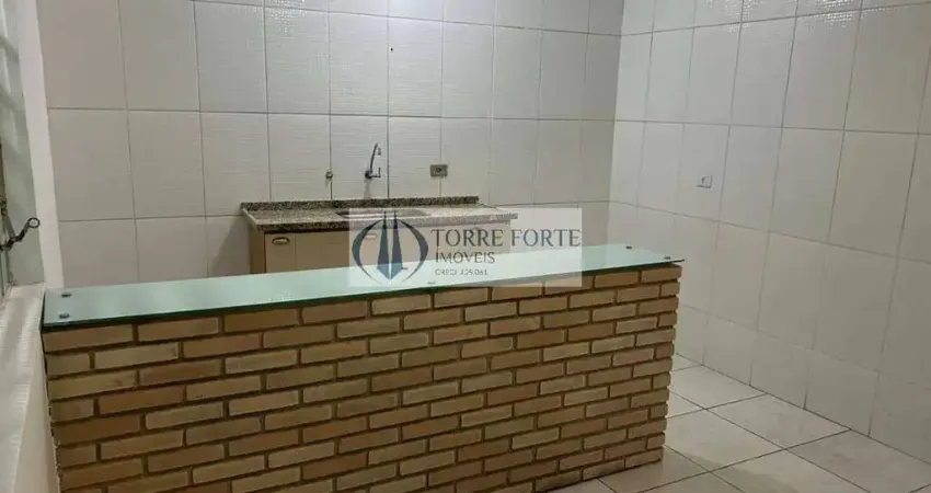 Casa com 2 dormitórios e 2 vagas no Jardim Primavera