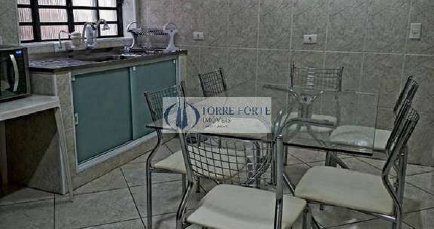 Casa Terrea com 1 dormitorio 2 vagas de garagem na Vila Ema.