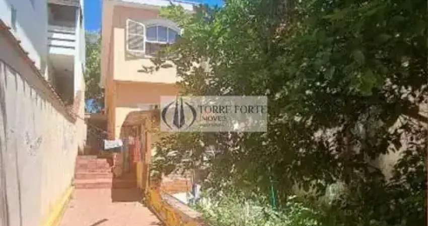 Lindo sobrado 4 dormitórios, 2 vagas na Vila Floresta