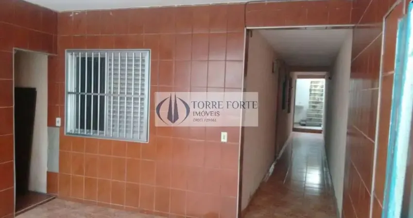 Sobrado amplo com 3 Dormitórios e 1 Vaga de Garagem Região Cangaiba