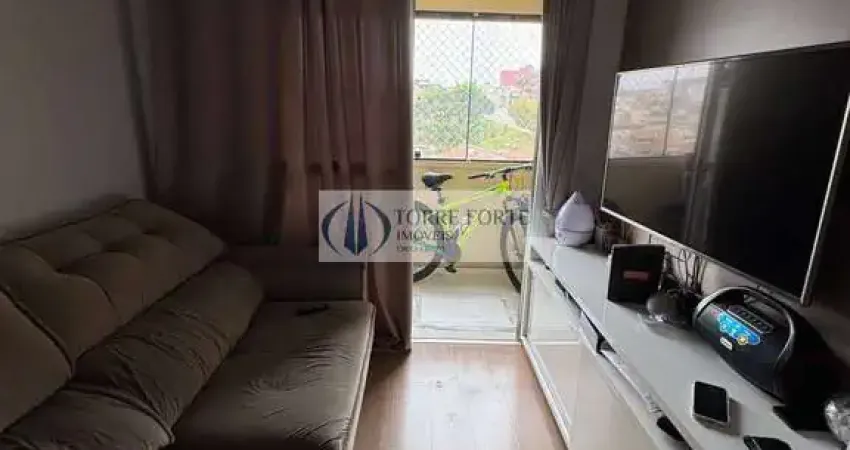 Belo Apartamento com 3 dormitorios 1 vaga , Varanda na Cidade Lider .