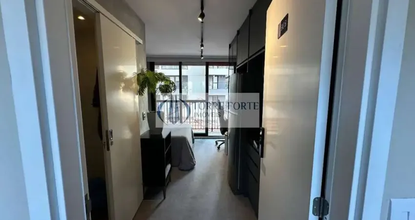 Excelente localização, próximo ao metro a uma quadra da espm e belas artes