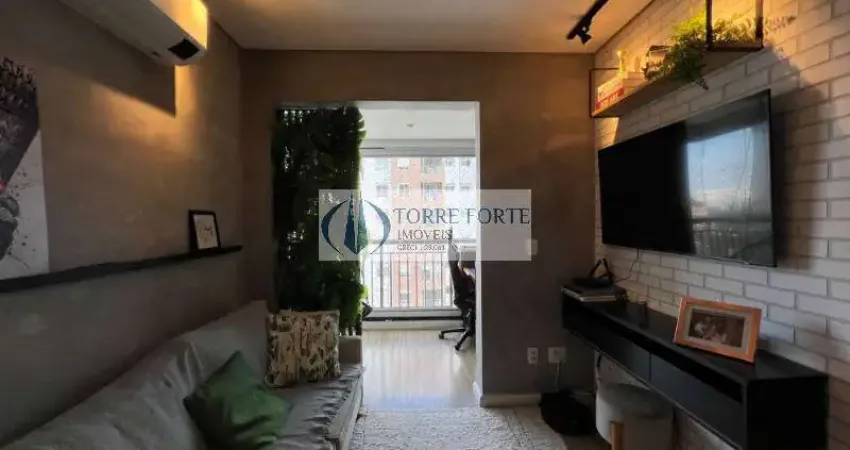 Apartamento charmoso com 2 dorms. sendo 1 suíte, bairro residêncial.