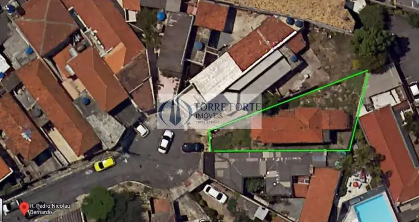 Terreno à venda na Rua Pedro Nicolau Bernardo, 21, Vila Regente Feijó, São Paulo