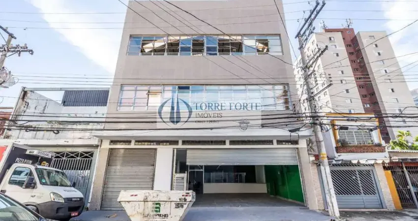 Prédio comercial reformado com estacionamento, elevador no tatuapé