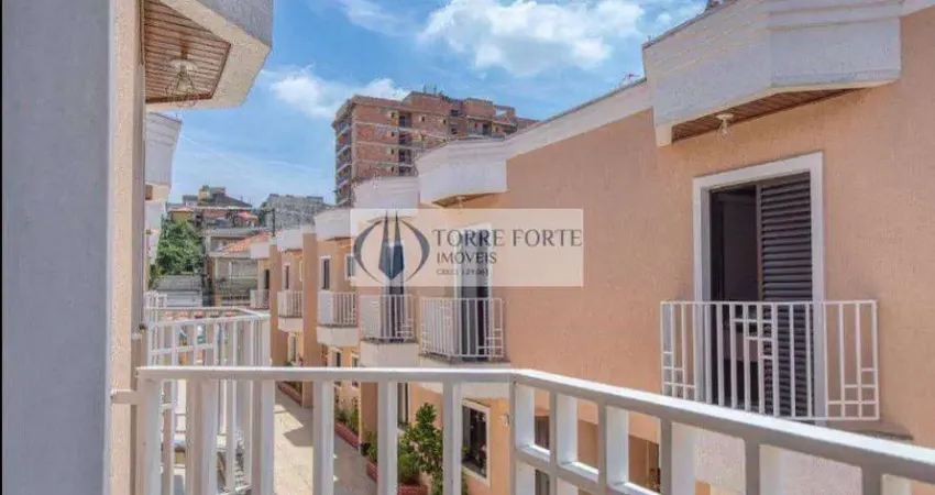 Charmosa casa 3 dormitórios 1 suite em condomínio fechado na Vila Formosa