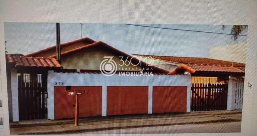 Casa para Venda em Bertioga, Indaiá, 2 dormitórios, 1 banheiro, 5 vagas