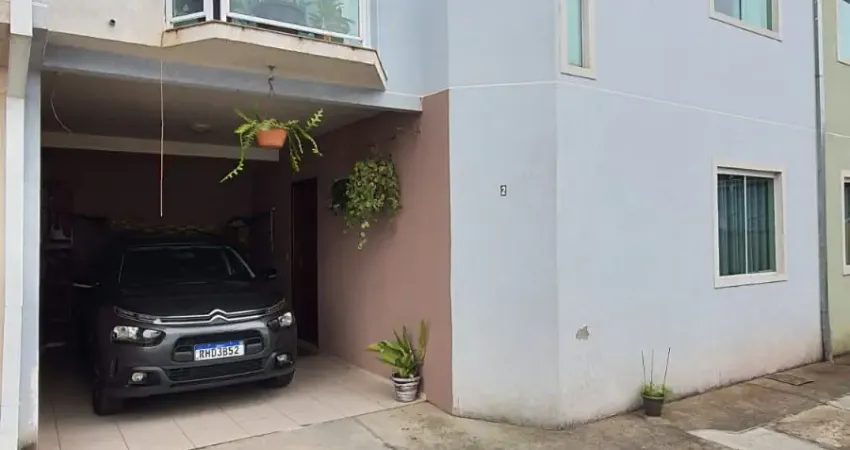 Sobrado para venda possui 101 metros quadrados com 3 quartos em pinheirinho - curitiba - pr