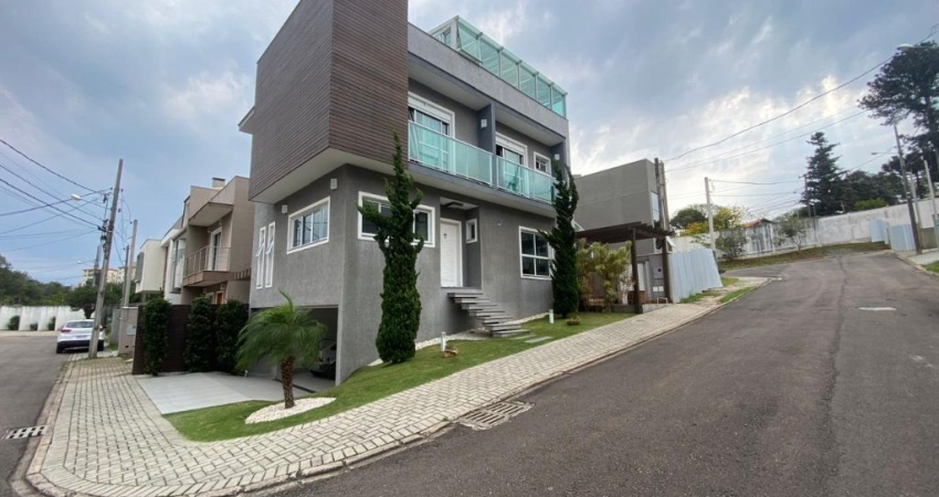 Sobrado em condomínio fechado com 3 quartos (3 suítes) no Pinheirinho - Cód. 06.086