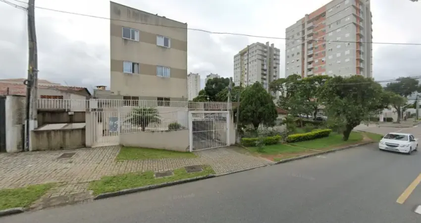 Ótimo Apartamento para venda no Capão Raso, Edifício José Zaleski - Cód. 01.078