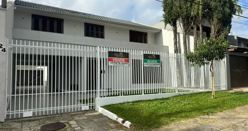 Excelente sobrado residencial/comercial amplo de alto padrão no Fanny - Cód. 06.094