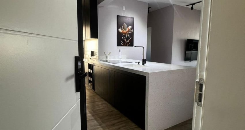 VENDO LINDO APARTAMENTO COND TRILOGY HOME 03 DORM VISTA LIVRE FACE NORTE