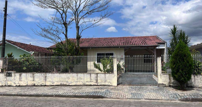 Vendo casa averbada Itaum