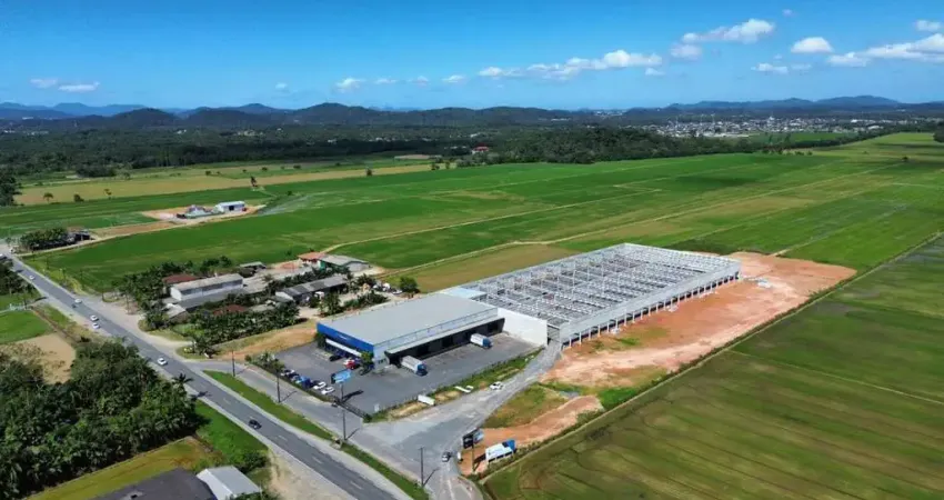 Barracão / Galpão / Depósito com 1 sala para alugar na Vila Nova, Joinville 