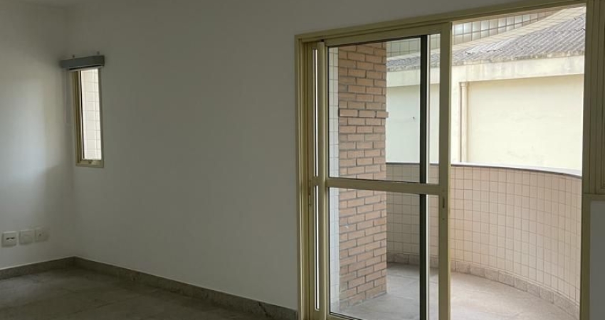 GONZAGA – LOCAÇÃO = 4 DORMITÓRIOS 2 SUITES - 3 VAGAS