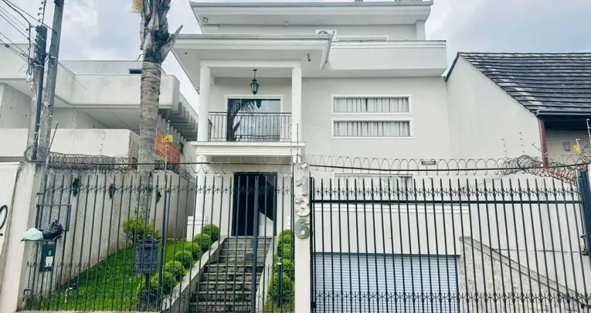 Casa com 3 quartos para alugar na Rua Benedito Soares Pinto, 136, Centro, Campo Largo