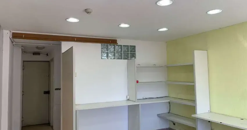 Ponto comercial para alugar na Avenida Ipiranga, República, São Paulo