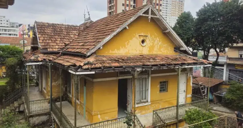 Casa com 7 quartos à venda na Rua Vitorino Carmilo, Barra Funda, São Paulo