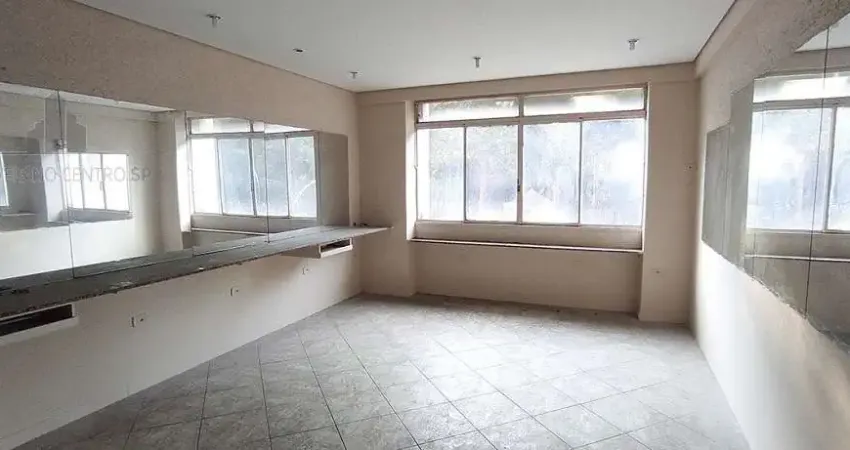 Casa comercial para alugar na Praça da República, República, São Paulo